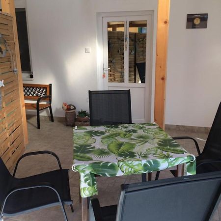 Hotel Teraszos Haz Balatonlelle Zewnętrze zdjęcie